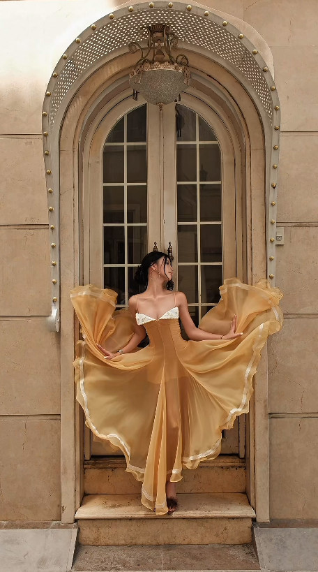 Elegant Yellow Sheath Chiffon Prom Dress ED10170