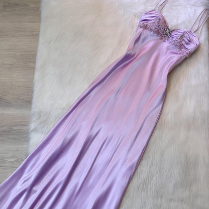 Elegantes lavendelfarbenes Etui-Satin-Abendkleid ED10290