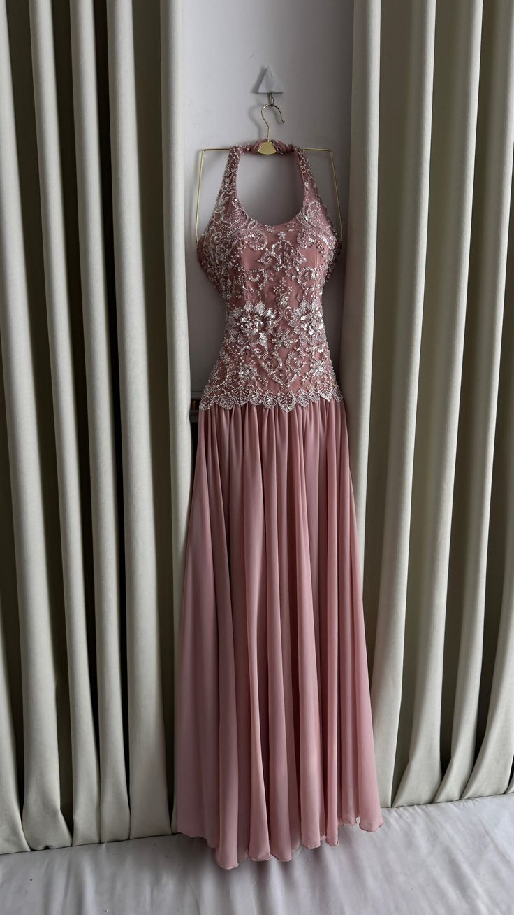 Elegantes, figurbetontes langes Abschlussballkleid aus goldfarbenem Chiffon ED10292