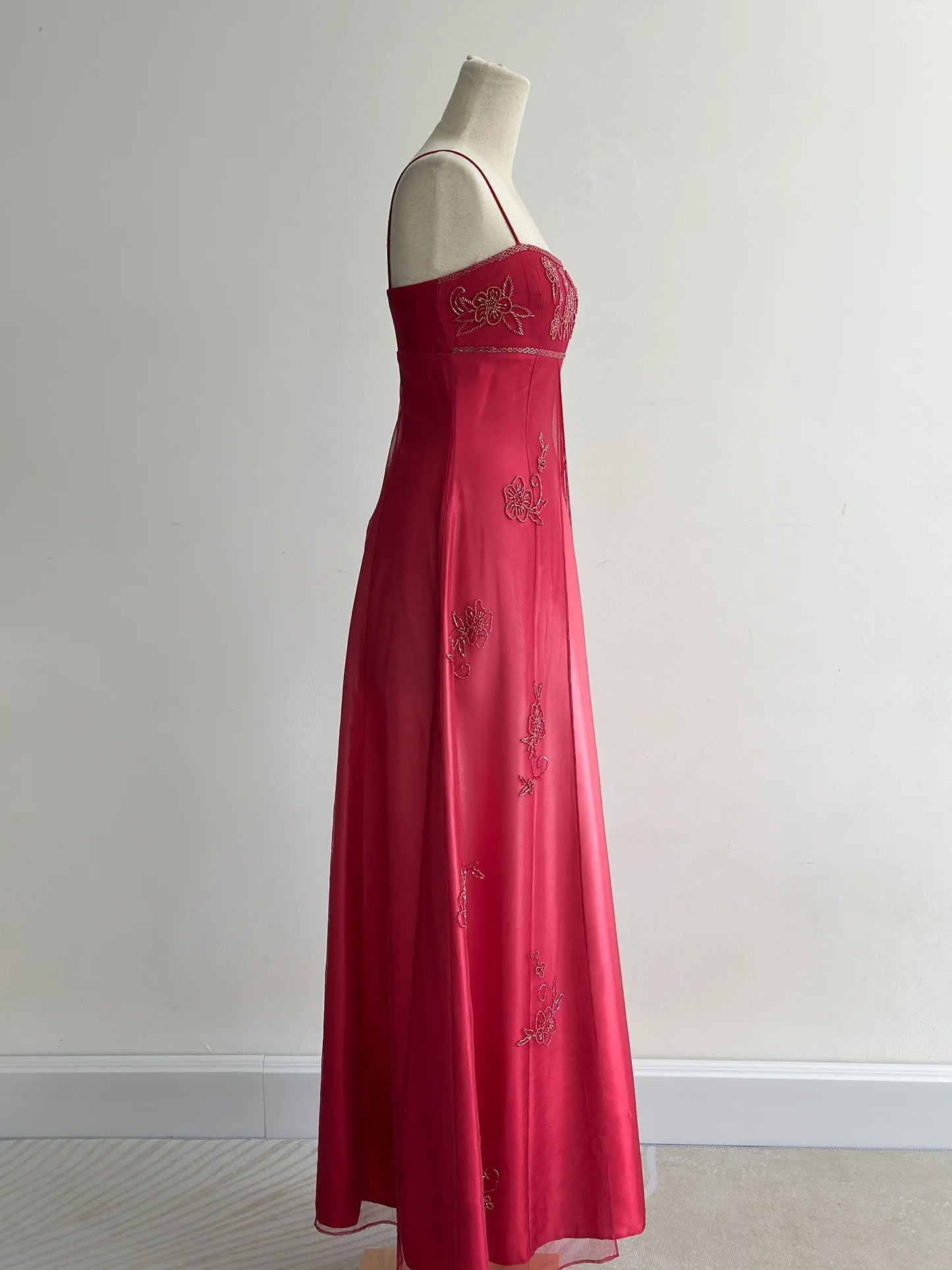 Chic Red Long Prom Dress Sheath Satin Chiffon Beaded Evening Dress ED10351