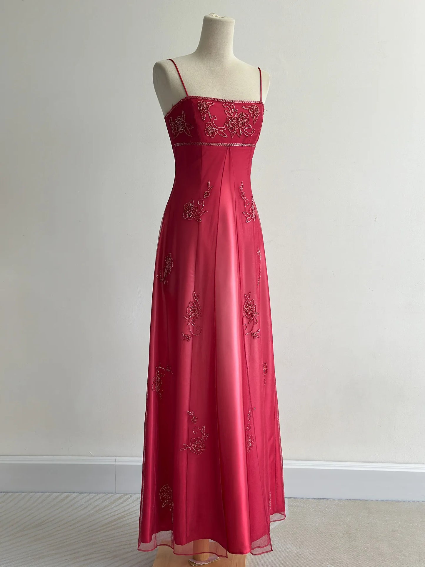 Chic Red Long Prom Dress Sheath Satin Chiffon Beaded Evening Dress ED10351