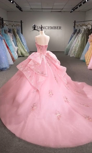 Gorgeous Pink Sweet 16 Dress Ball Gown Quiceanera DressTulle Birthday Dress ED10423