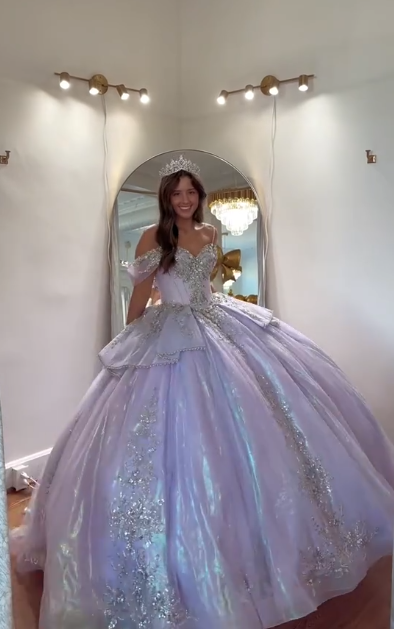 Gorgeous Purple Sweet 16 Dress Ball Gown Quiceanera DressTulle Birthday Dress ED10424