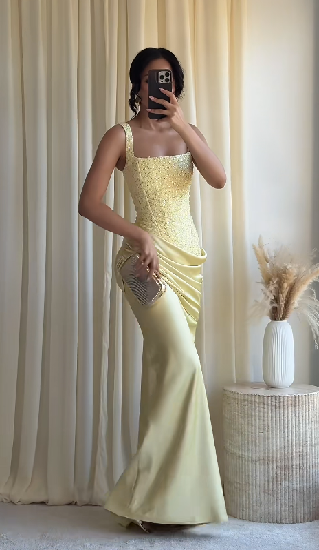 Pretty Yellow Short Homecoming Dress Sheath Satin Beaded Birthday Dress ED10533
