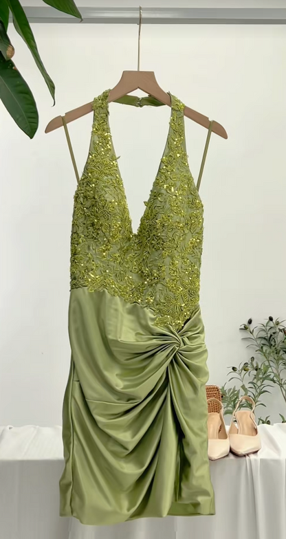 Elegant Green Short Homecoming Dress Satin Sheath Birthday Dress ED10594