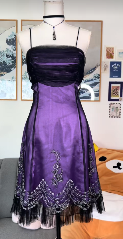 Hübsches lila kurzes Heimkehrkleid A-Linie Satin Geburtstagskleid ED10690