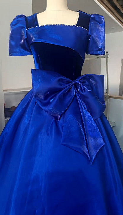 Modisches A-Linien-Abendkleid aus Satin, langes blaues Ballkleid ED10862