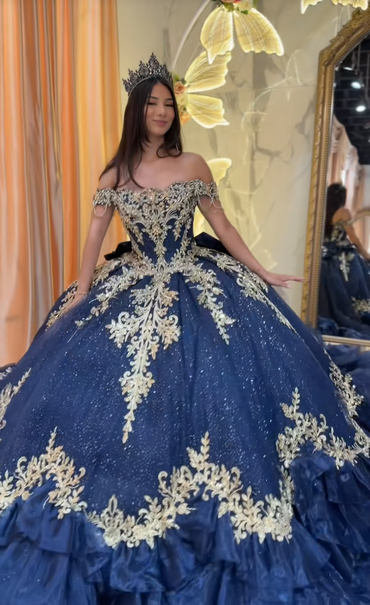 Wunderschönes Ballkleid Quinceanera-Kleid Tüll Marineblau Sweet 16 Kleid ED10892