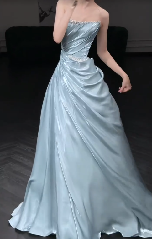 Robe de bal bleu intemporelle, robe de soirée longue en satin coupe trapèze ED10930
