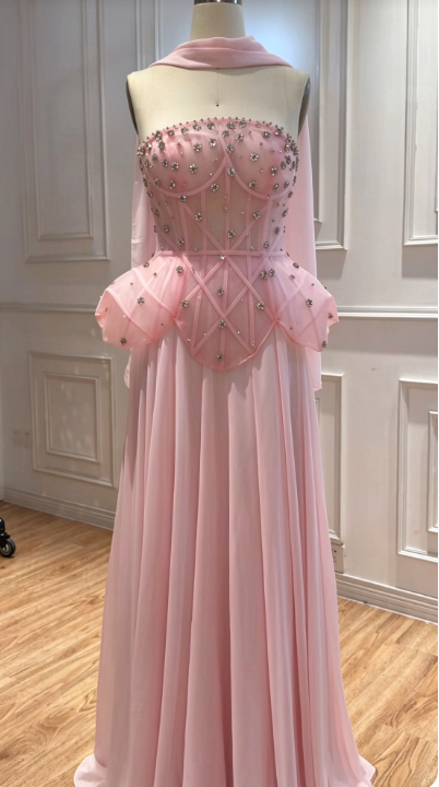 Robe de bal fourreau longue en mousseline rose avec strass ED10948