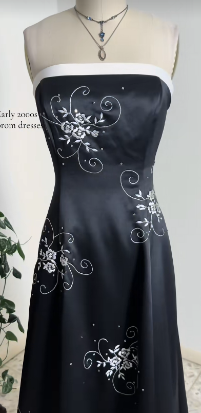 Black Prom Dresses Sheath Long Satin Evening Gowns ED10995