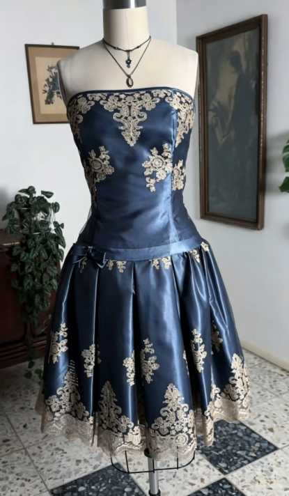 Blaues trägerloses kurzes Heimkehr-Kleid Abschlussballkleid Etui Satin Geburtstagsparty-Kleid ED11015