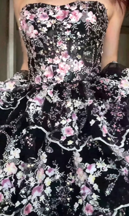 Trägerloses schwarzes A-Linien-Abschlussballkleid langes Tüll-Abendkleid ED11034