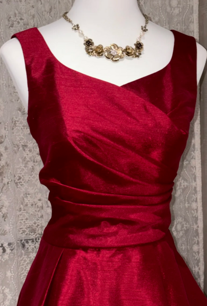 Burgunderrotes kurzes Homecoming-Kleid A-Linie Tüll Geburtstagsparty-Kleid ED11074