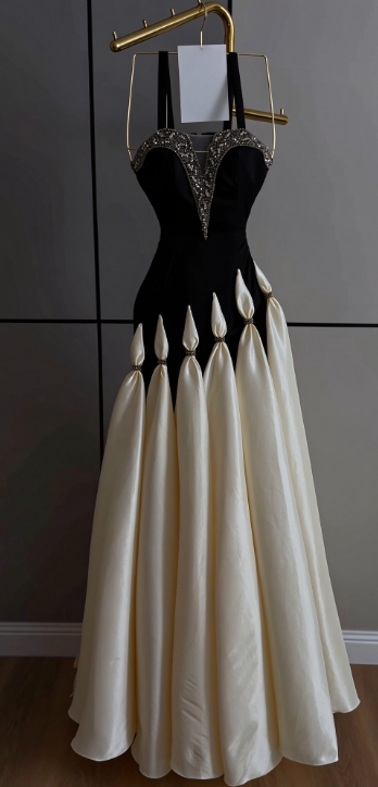 Black Prom Dress A-Line Satin Long Evening Dress ED11122