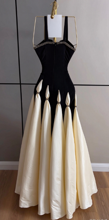 Black Prom Dress A-Line Satin Long Evening Dress ED11122