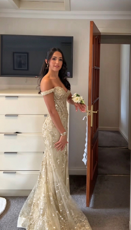 Chic Gold Prom Dress Sheath Sequins Tulle Long Evening Dress ED11187