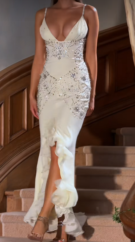 Chic White Prom Dress Long Sheath Chiffon Beaded Evening Dress ED11335
