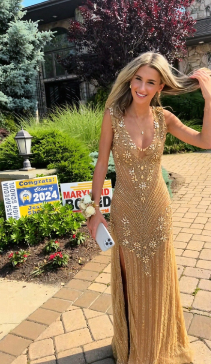 Chic Gold Prom Dress Long Sheath Tulle Beaded Evening Dress ED11344