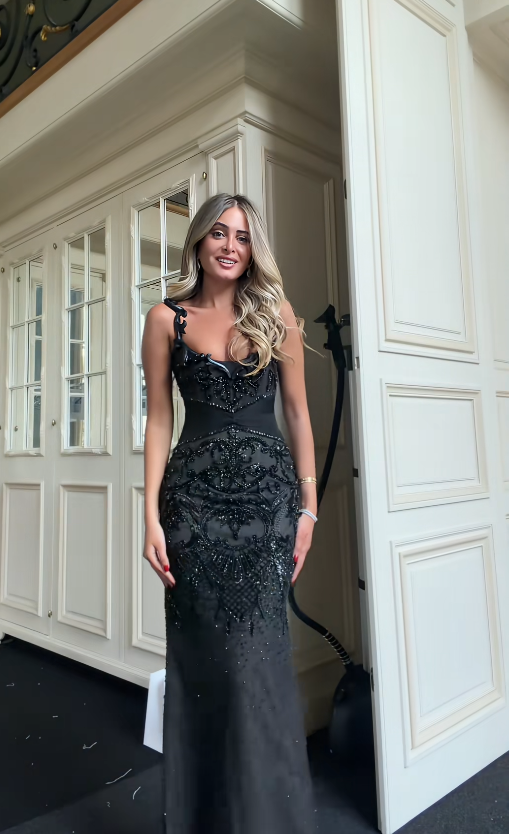 Sublime robe de bal noire fourreau en mousseline perlée, robe de soirée longue ED11366