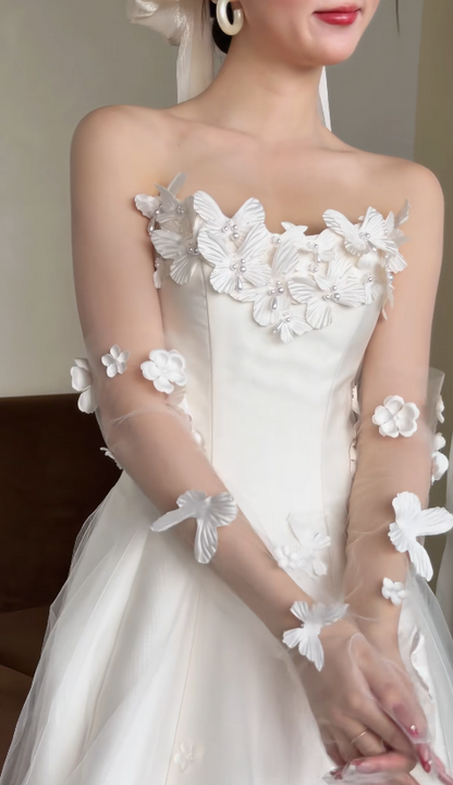 Robe de mariée trapèze intemporelle en tulle blanc ED11388