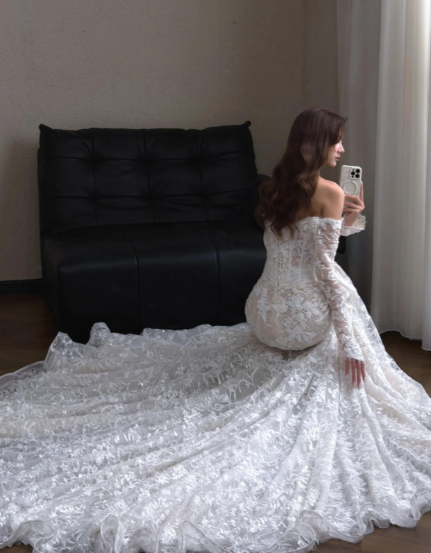 Timeless White Mermaid Wedding Dress Lace Bridal Gown ED11396