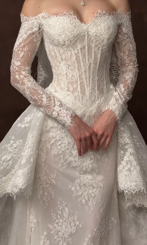 Timeless White Sheath Wedding Dress Lace Bridal Gown ED11398
