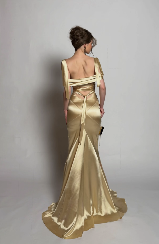 Robe de bal chic dorée, robe de soirée longue en satin coupe fourreau ED11440