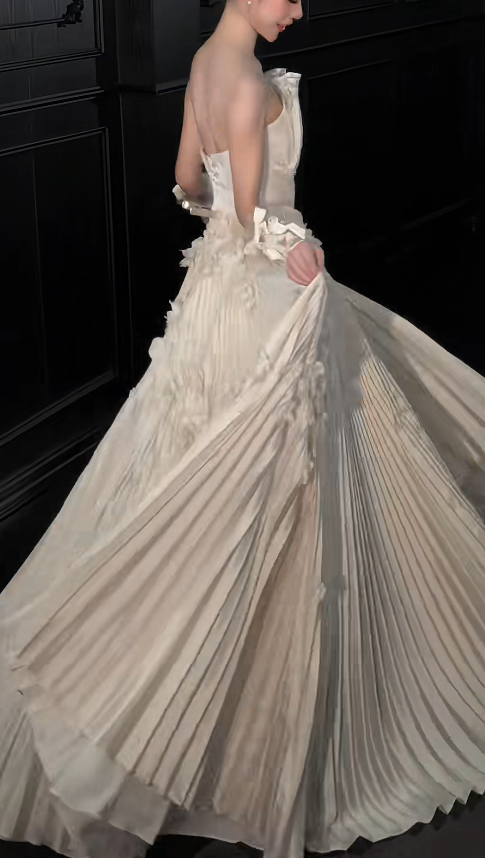 Chic Light Champagne Bridal Gown A-Line Taffeta Wedding Dress ED11453