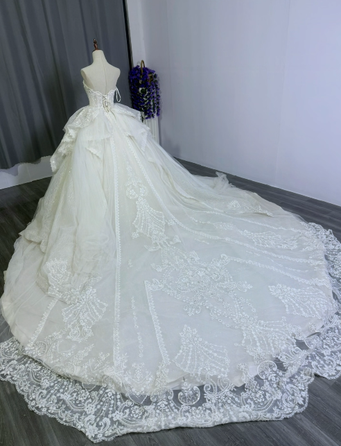 Timeless White Lace Wedding Dress A-Line Bridal Gown ED11490