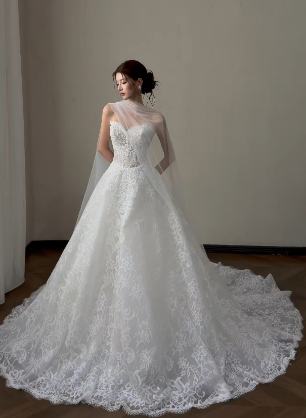 Elegant White Wedding Dress A-line Lace Bridal Dress Beaded Bridal Gown ED11502