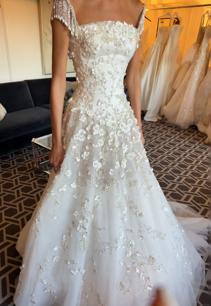 Elegant White Wedding Dress A-Line Tulle Bridal Dress Beaded Bridal Gown ED11506