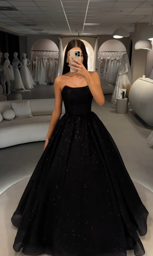 Pretty Black Prom Dress A-Line Tulle Long Evening Dress ED11546