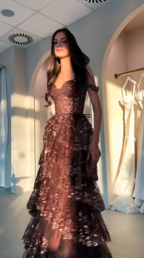 Hübsches braunes A-Linien-Abendkleid aus Chiffon ED11559