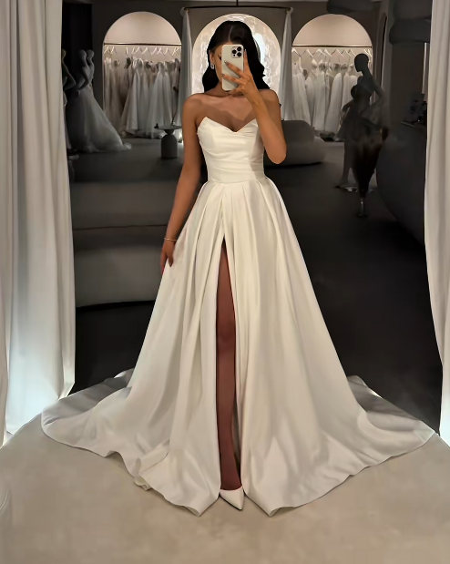Timeless A-Line Satin Wedding Dress White Bridal Dress Sleeveless Bridal Gown  ED11561