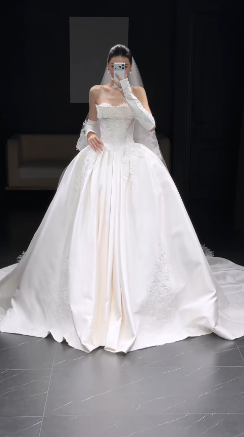 Timeless A-Line Satin Wedding Dress Beaded White Bridal Dress Sleeveless Bridal Gown ED11565