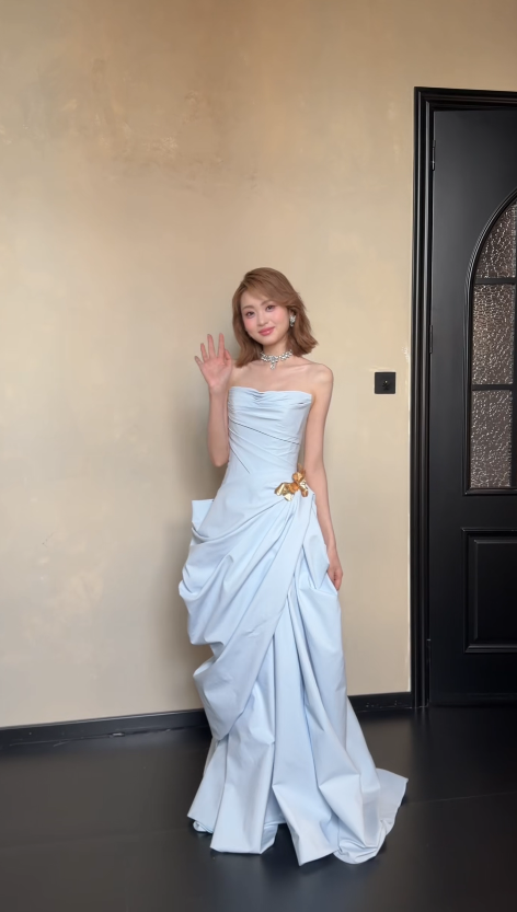 Gorgeous Strapless Sheath Satin Long Evening Dress Blue Prom Dress ED11593