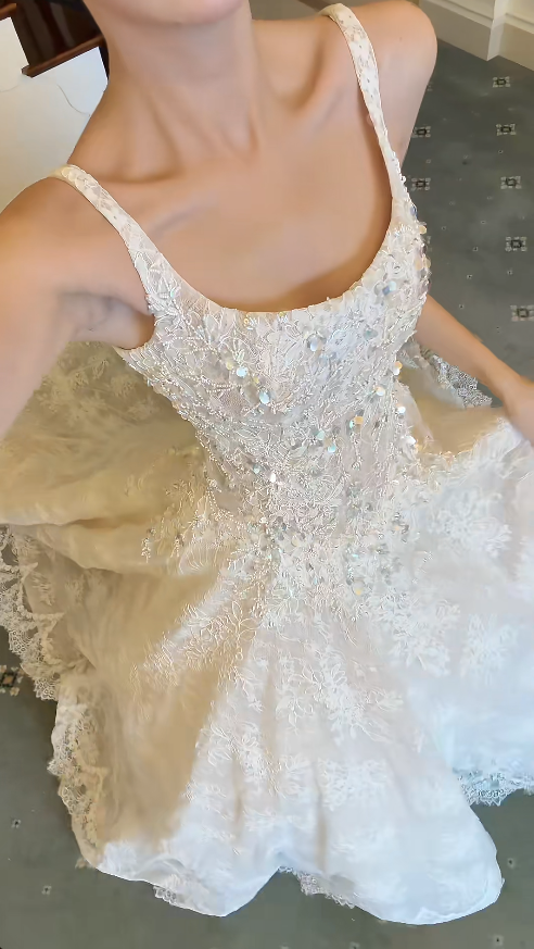 Chic Straps White Beaded Bridal Gown A-Line Lace Wedding Dress ED11601