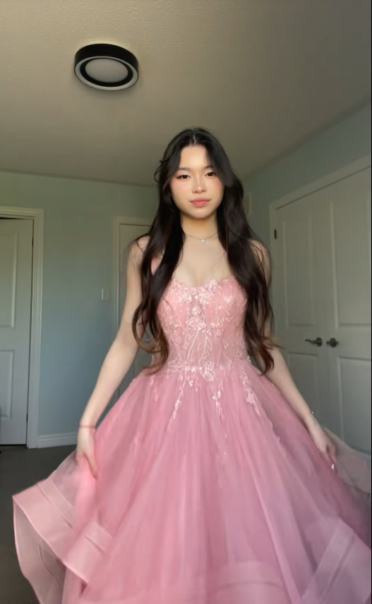 Gorgeous Pink Prom Dress A-Line Tulle Long Evening Dress ED11623