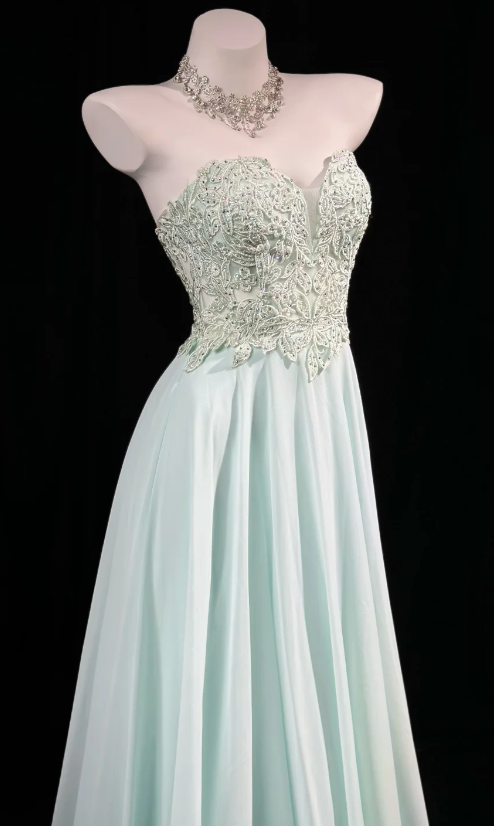 Robe de bal longue en mousseline vert menthe, coupe trapèze, modèle ED11642