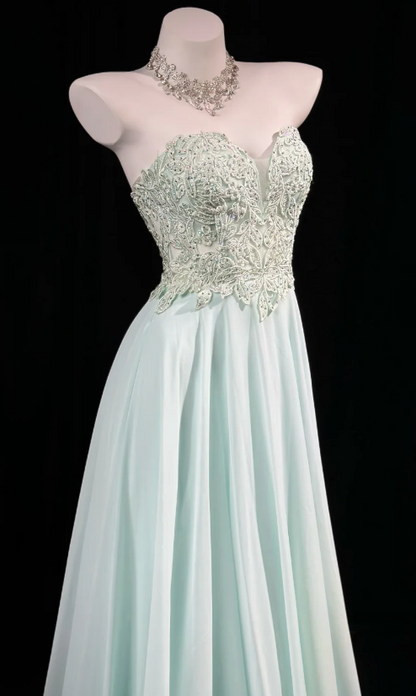 Robe de bal longue en mousseline vert menthe, coupe trapèze, modèle ED11642