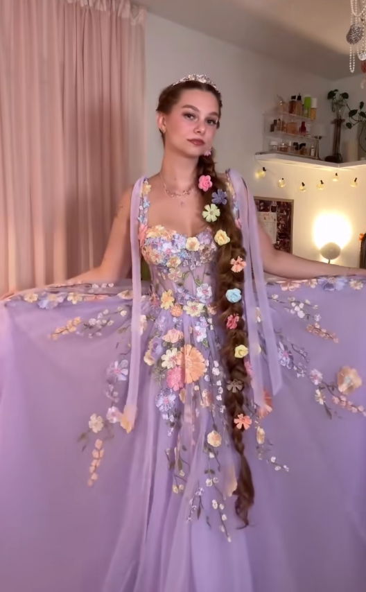 Gorgeous Purple Prom Dress A-Line Tulle Appliques Long Evening Dress ED11657