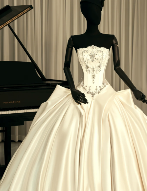 Pretty A-Line Strapless Long Wedding Dress White Bridal Dress Satin Bridal Dress ED11673