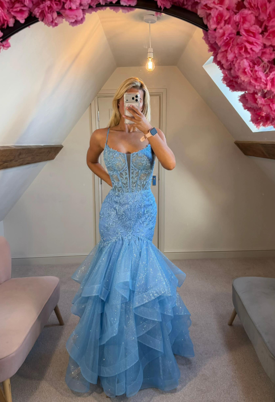 Schickes herzförmiges Abendkleid in Meerjungfrauen-Silhouette aus Tüll mit blauen Applikationen, Ballkleid ED11691