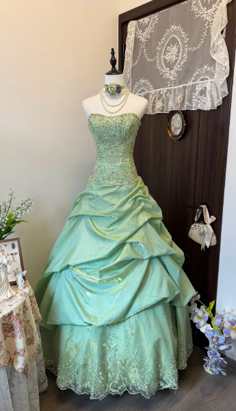 Gorgeous Strapless A-Line Satin Long Evening Dress Green Prom Dress ED11710