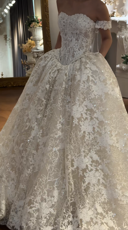 Timeless Off-shoulderWhite Bridal Gown A-Line Lace Long Wedding Dress ED11729