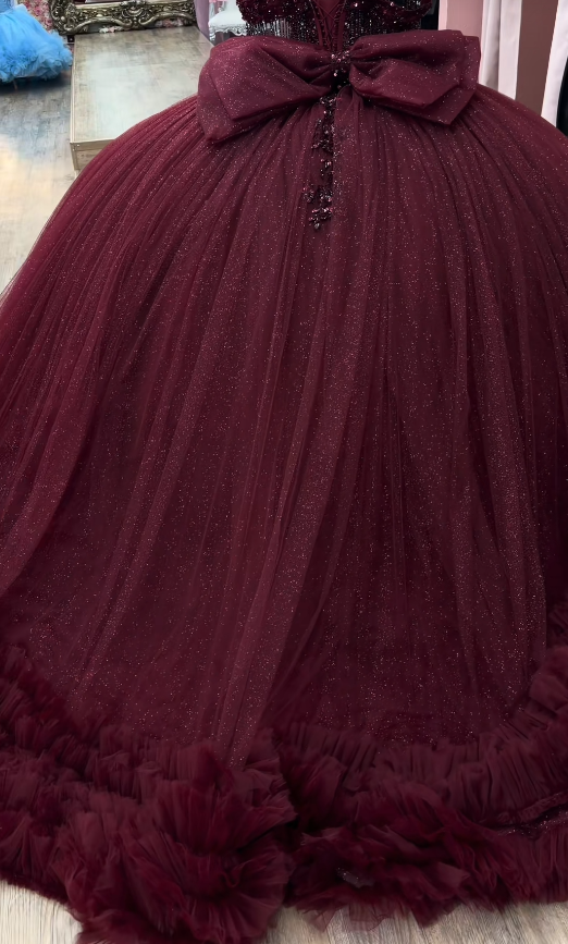 Märchenhaftes Ballkleid Quinceanera-Kleid Tüll Applikation Geburtstagskleid Pflaume Sweet 16 Kleid ED11735