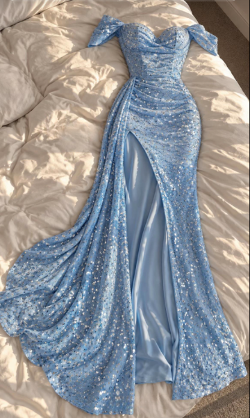 Schickes blaues, langes, paillettenbesetztes Abendkleid in Etui-Passform mit schulterfreiem AusschnittED11772