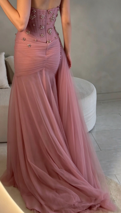 Magnifique robe de bal rose, longue et fourreau en mousseline, bustier sans bretelles ED11828