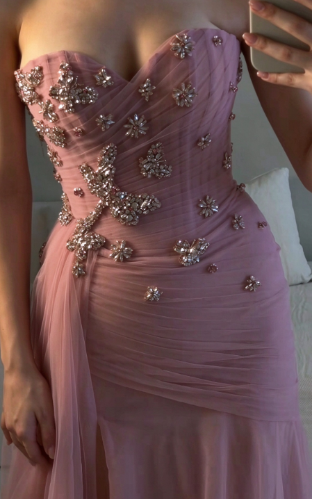 Magnifique robe de bal rose, longue et fourreau en mousseline, bustier sans bretelles ED11828